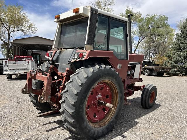 Image of International Harvester 1086 equipment image 4