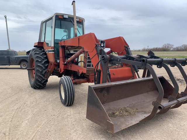 Image of International Harvester Hydro 186 equipment image 2
