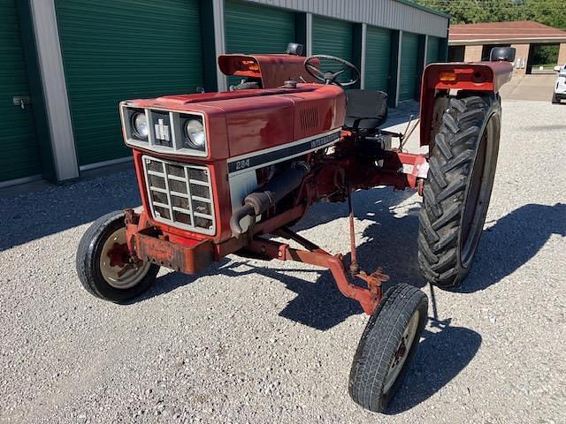 Image of International Harvester 284 equipment image 2