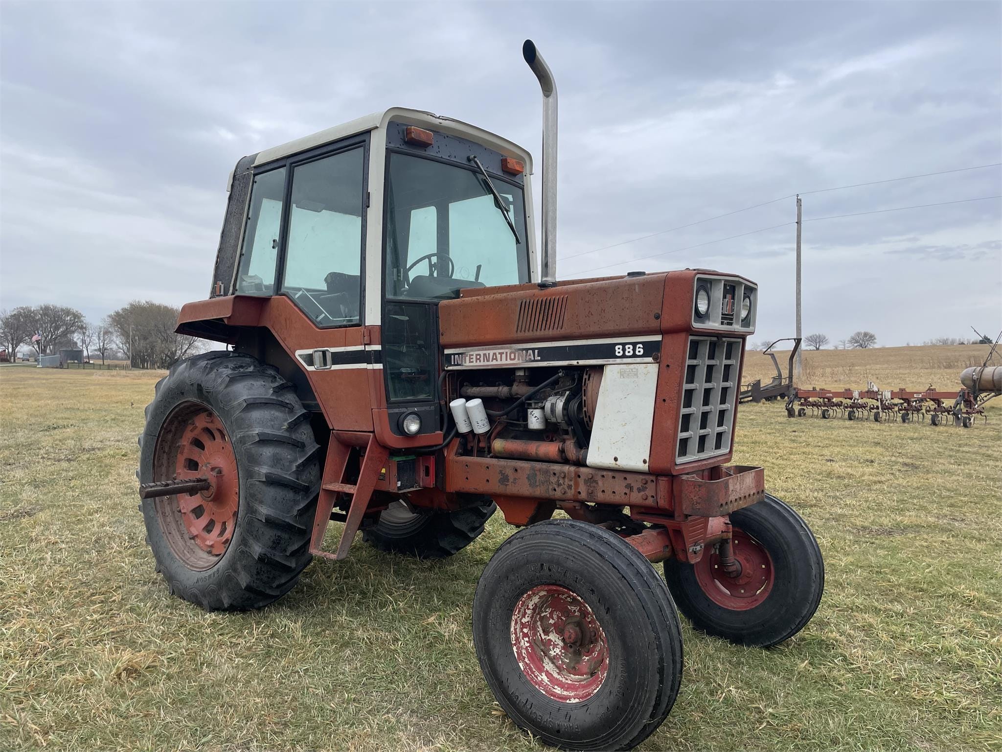 Main image International Harvester 886