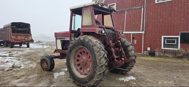 Image of International Harvester 886 equipment image 2