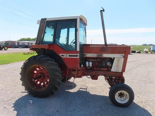 Image of International Harvester 986 equipment image 4