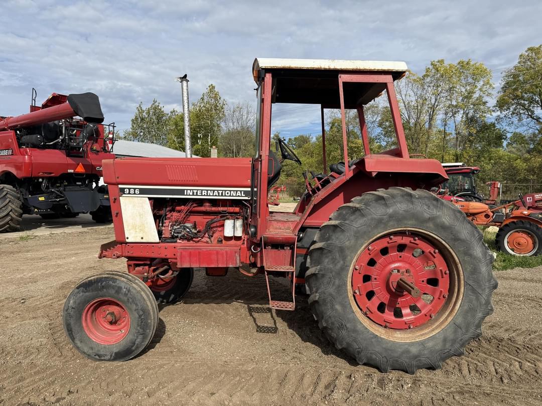 Image of International Harvester 986 Primary image