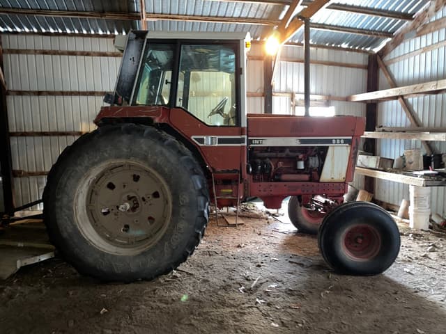 Image of International Harvester 986 equipment image 2