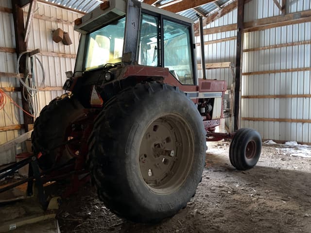 Image of International Harvester 986 equipment image 3