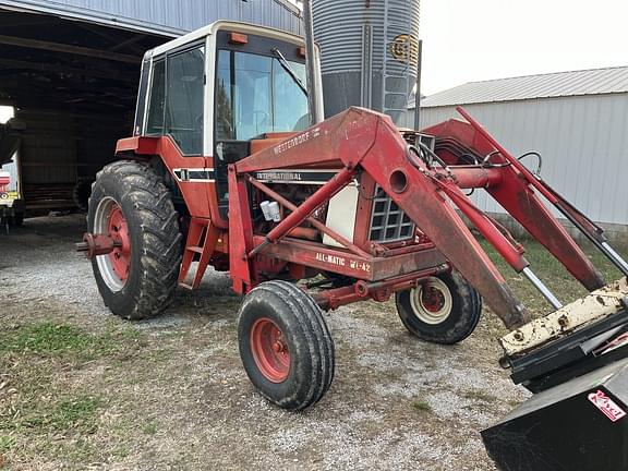 Image of International Harvester 1086 equipment image 3