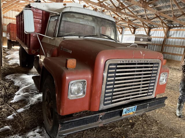 Image of International Loadstar 1600 equipment image 3