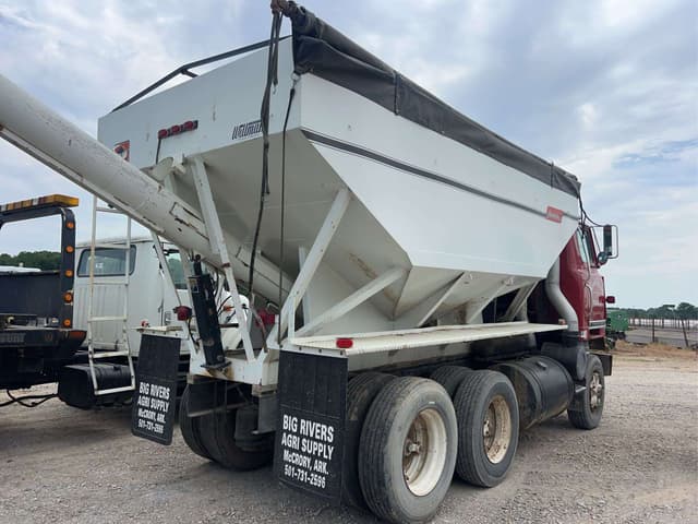 Image of International ProStar equipment image 3
