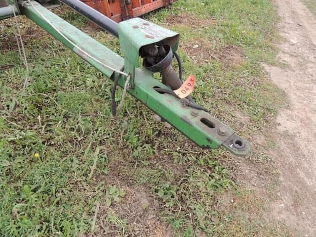Image of John Deere 1209 equipment image 2