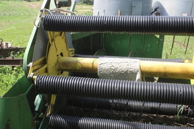 Image of John Deere 215 equipment image 4
