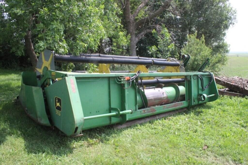 Image of John Deere 215 Primary image