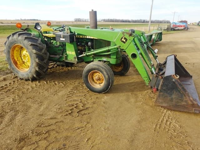 Image of John Deere 2640 equipment image 2