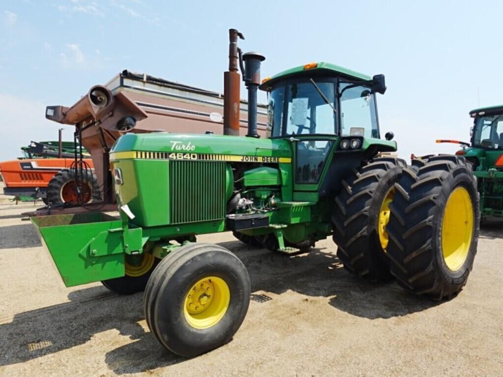 Image of John Deere 4640 Primary image