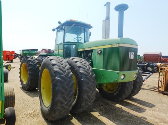 Image of John Deere 8430 equipment image 1