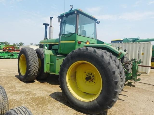 Image of John Deere 8430 equipment image 3