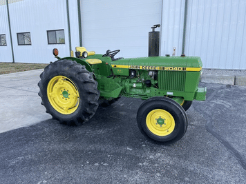 Main image John Deere 2040