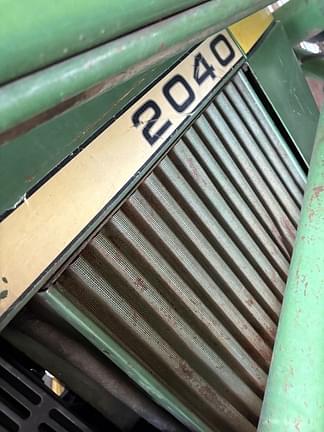 Image of John Deere 2040 equipment image 4