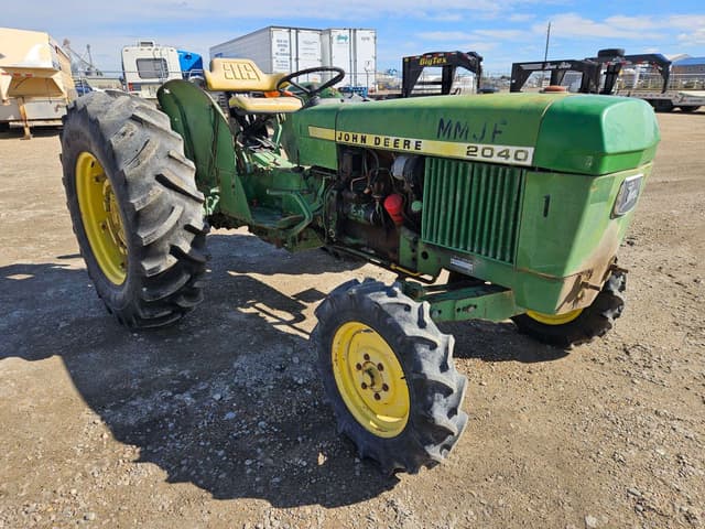 Image of John Deere 2040 equipment image 3