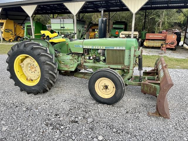 Image of John Deere 2040 equipment image 1