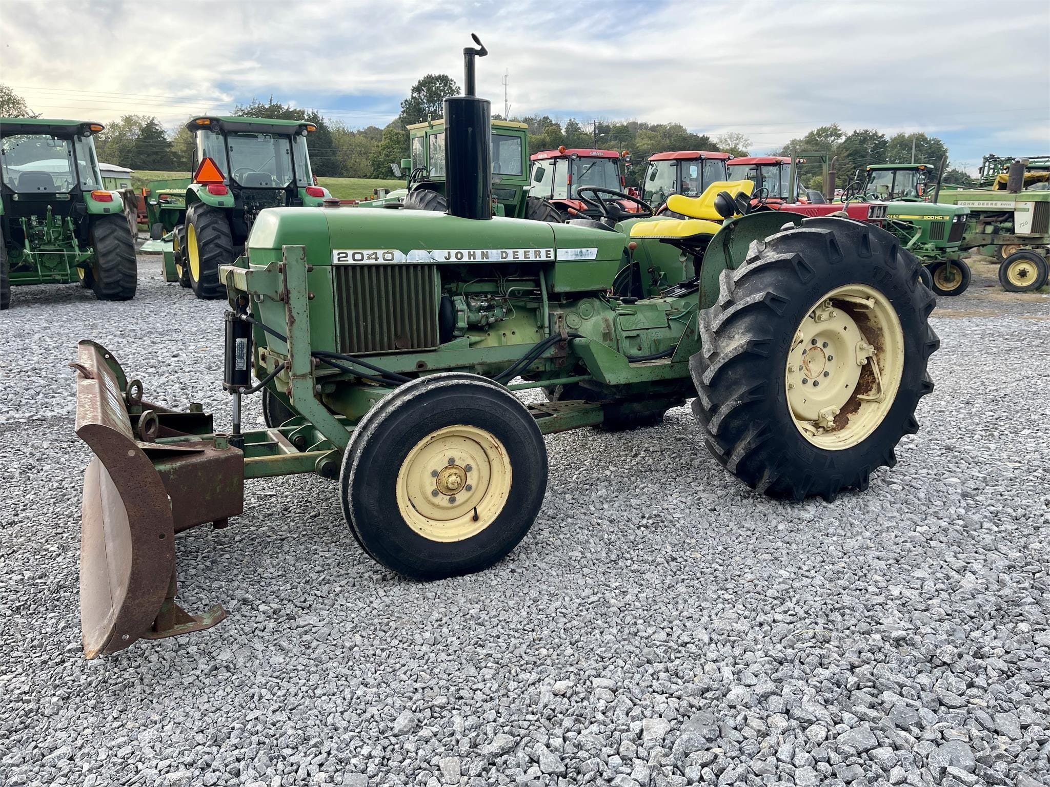 Main image John Deere 2040