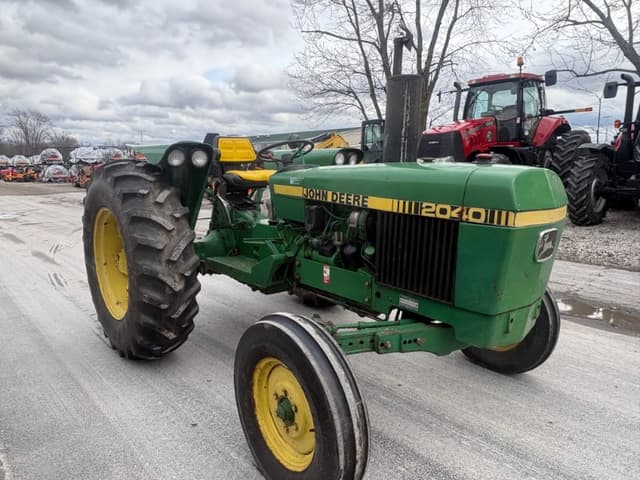 Image of John Deere 2040 equipment image 3