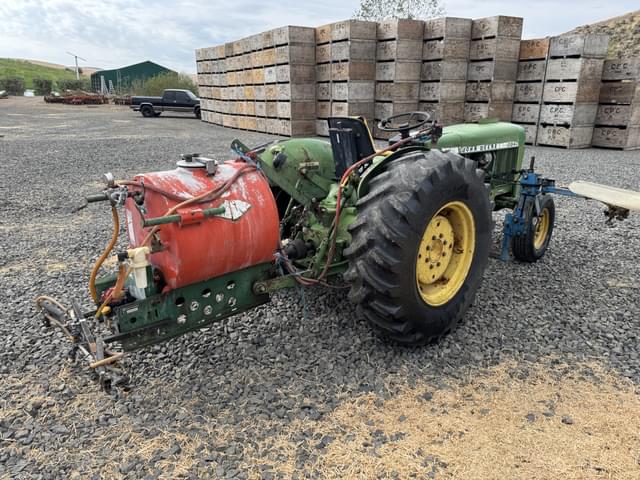 Image of John Deere 2040 equipment image 4