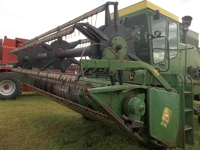 Image of John Deere 216 equipment image 2
