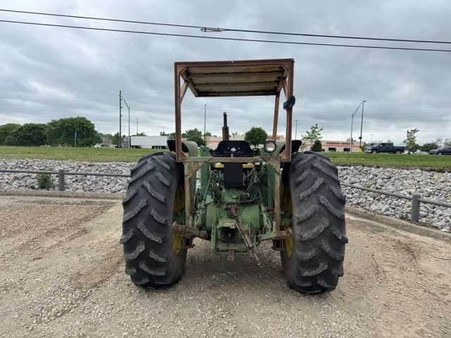 Image of John Deere 2640 equipment image 1