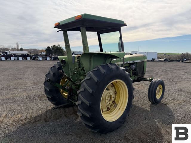 Image of John Deere 2640 equipment image 4