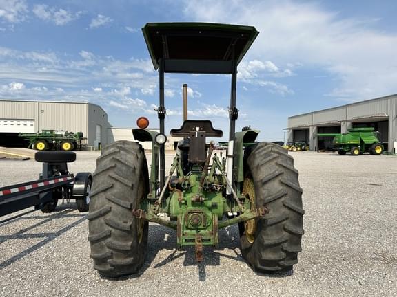 Image of John Deere 2840 equipment image 2