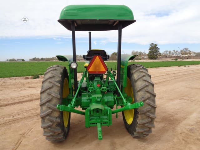 Image of John Deere 2840 equipment image 3