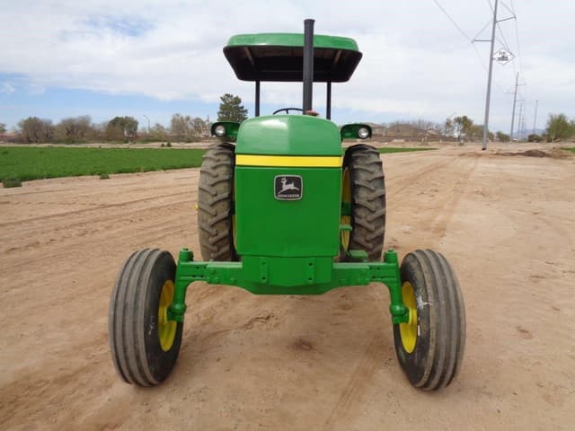 Image of John Deere 2840 equipment image 2