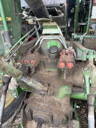 Image of John Deere 2840 equipment image 2