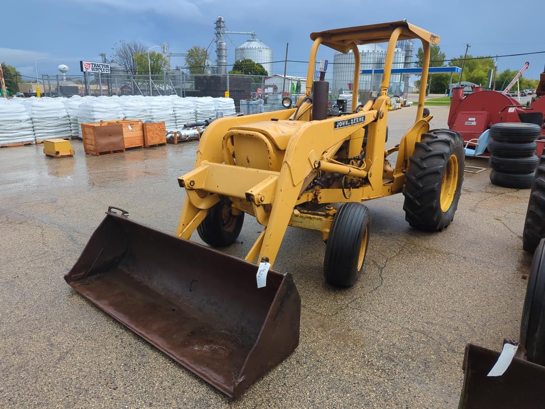 Image of John Deere 401 Primary image