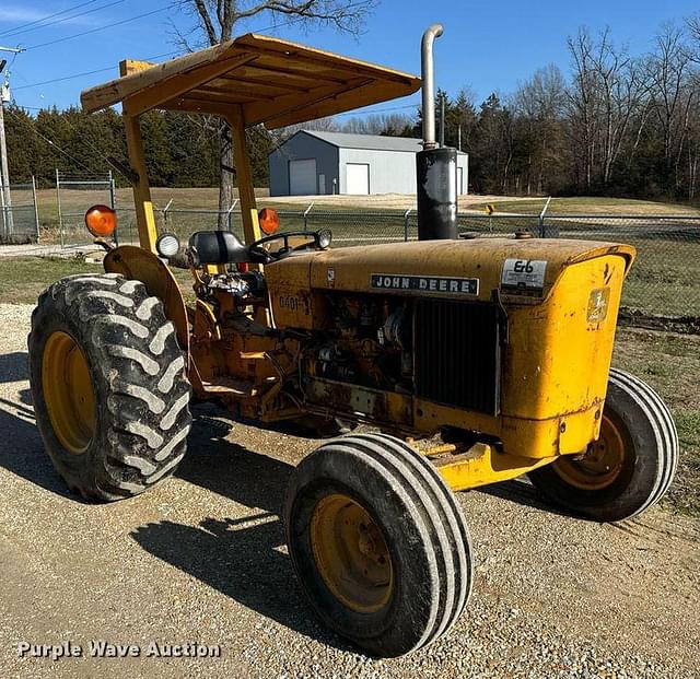 Image of John Deere 401B equipment image 2