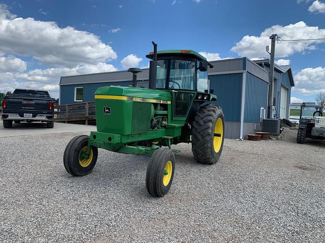 Image of John Deere 4240 equipment image 3