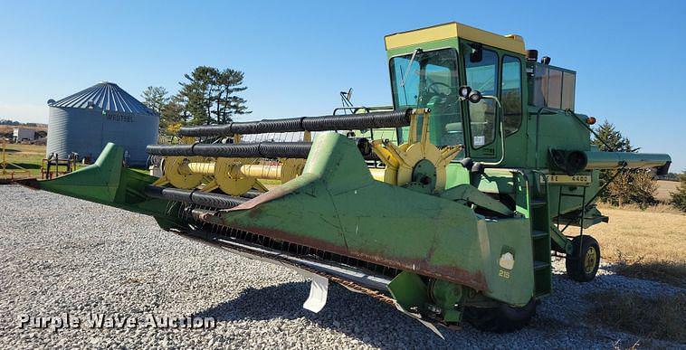 Image of John Deere 4400 Primary image