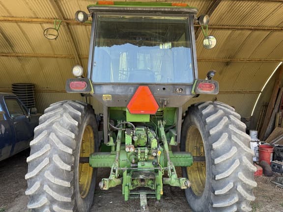 Image of John Deere 4440 equipment image 2