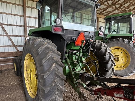 Image of John Deere 4440 equipment image 3