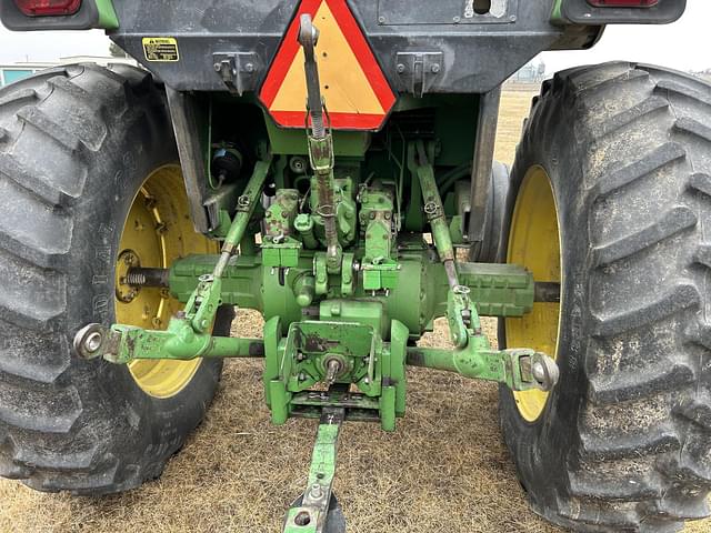 Image of John Deere 4440 equipment image 3