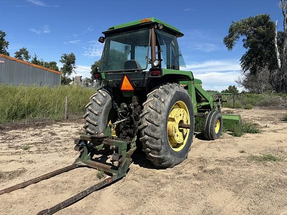 Image of John Deere 4440 equipment image 4