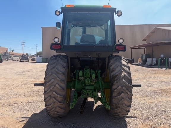 Image of John Deere 4440 equipment image 4