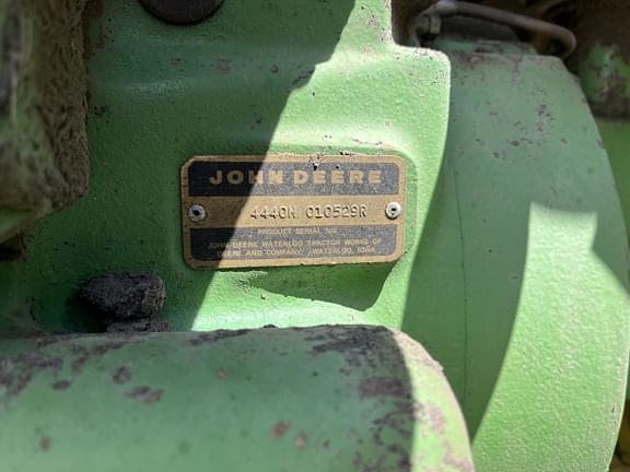 Image of John Deere 4440 equipment image 2