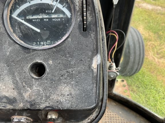 Image of John Deere 4440 equipment image 3