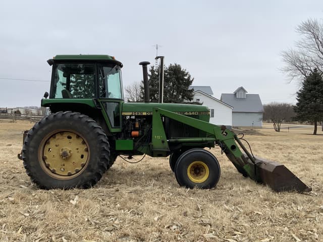 Image of John Deere 4440 equipment image 2