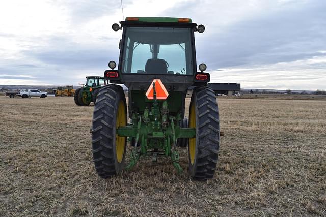 Image of John Deere 4440 equipment image 4