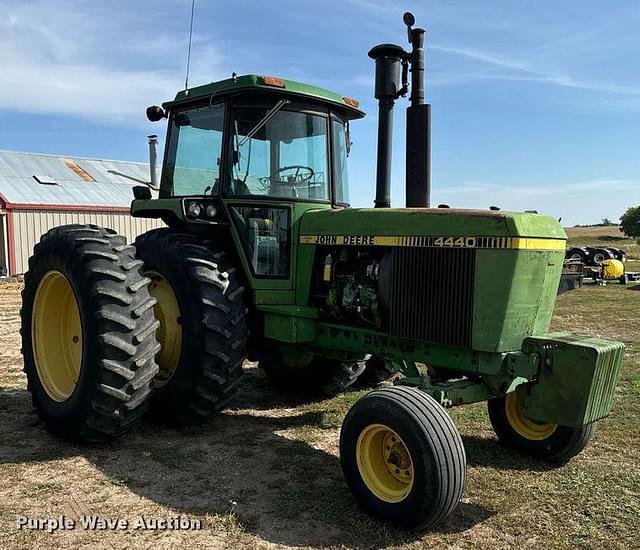 Image of John Deere 4440H equipment image 2