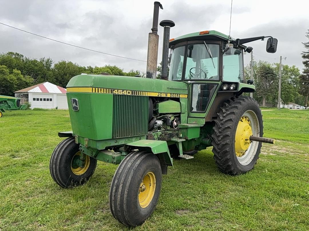 Image of John Deere 4640 Primary image