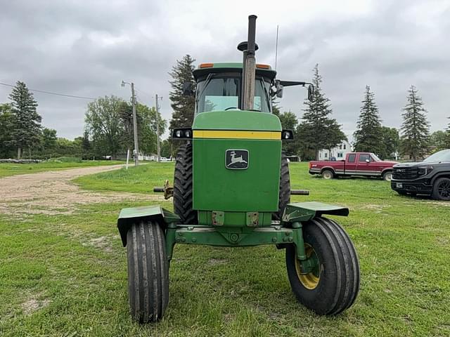 Image of John Deere 4640 equipment image 2
