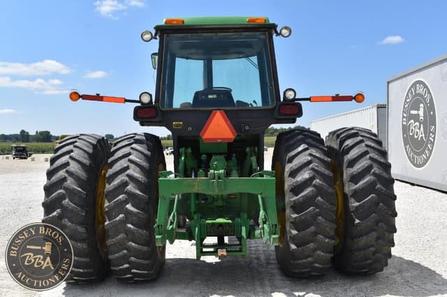 Image of John Deere 4640 equipment image 3